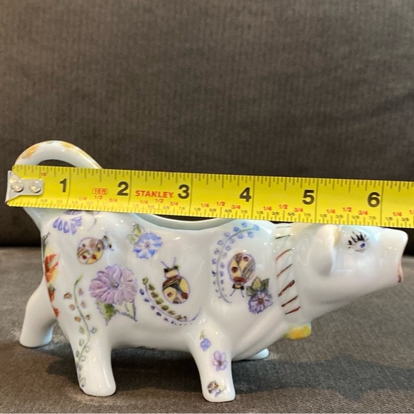 Ceramic White Cow Creamer Colorful Floral And Ladybug Design Signed “RJR… - Picture 5 of 9